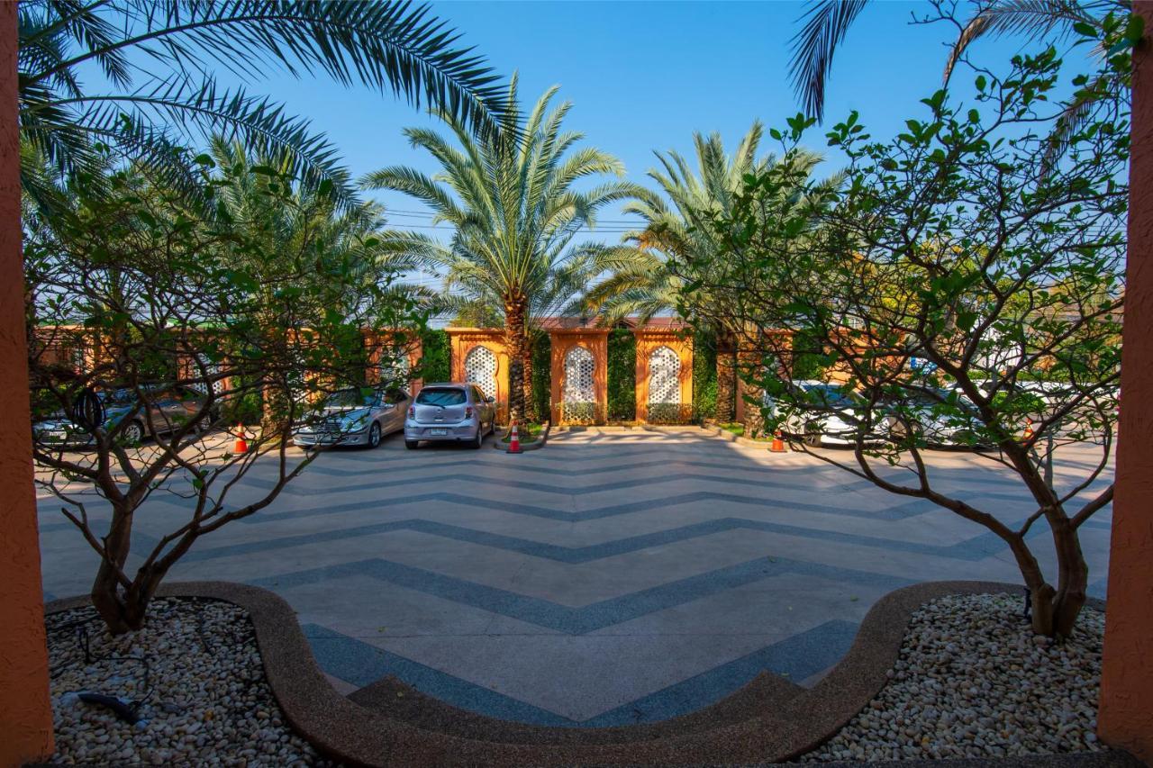 Amman Unique Hotel Удон-Тхани Экстерьер фото